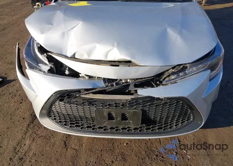 2022 Toyota Corolla Le z USA, uszkodzony, nr VIN JTDEPMAE3N3005153